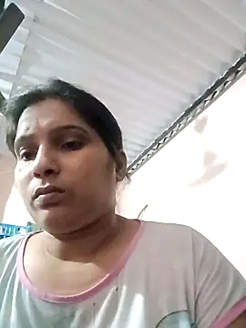 Snapshot of aliya-jaan71 chatting on October 16, 2:52 pm aliya-jaan71 online show from October 16, 2:52 pm