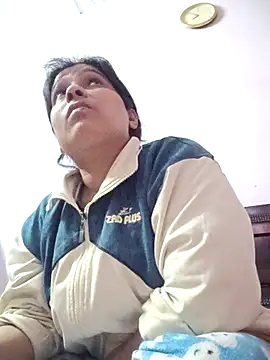 aliya-jaan71 online show from January 8, 2:21 pm