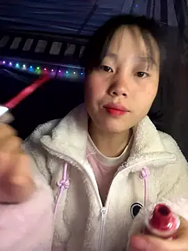 huong-18 online show from January 11, 6:46 pm