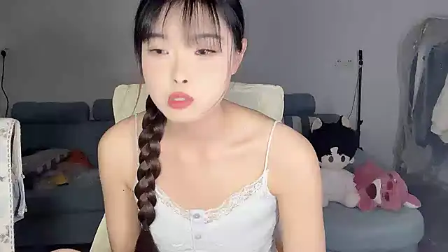 Akong11 online show from February 22, 1:23 pm