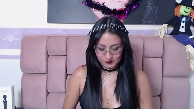 Luna021 1 online show from October 24, 9:55 pm