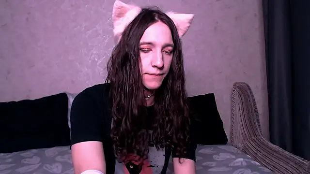 SilverMuse  online show from November 13, 10:42 pm