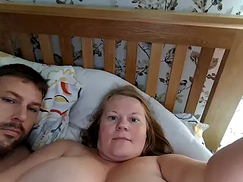 Juicy peach1988 online show from September 14, 7:01 pm