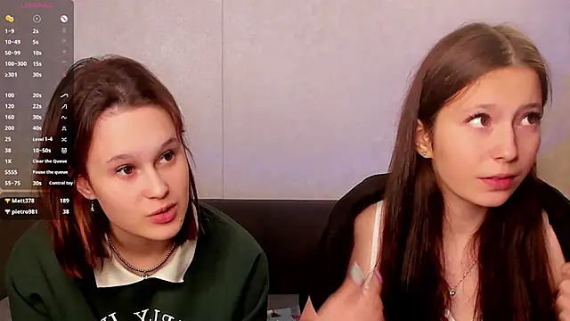 GabrielleLynchard online show from October 4, 7:51 pm