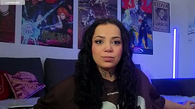 KiraQuinn1 online show from November 20, 4:52 pm