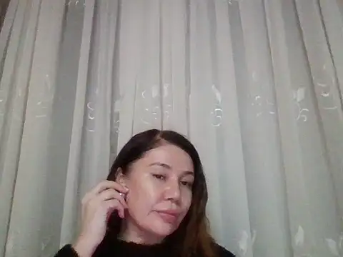 Lomivah online show from December 2, 4:20 pm