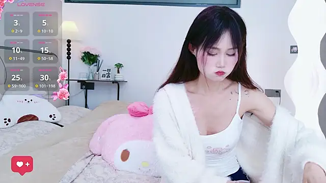 schoolgirl-nurse online show from April 4, 6:12 am