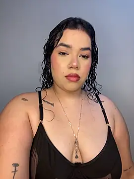 krisstenSantos online show from November 13, 12:26 pm