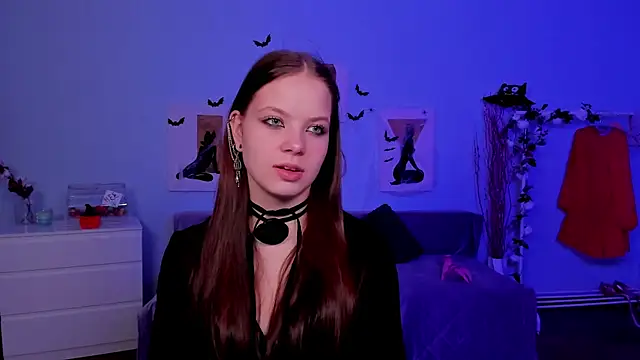 BetsyKiss online show from October 30, 5:14 pm