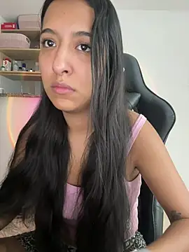 Valerygomez02 online show from May 7, 9:18 pm