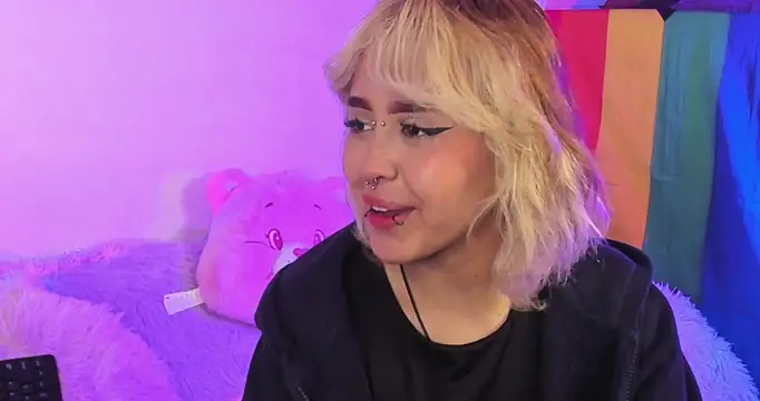 NekoWaifu online show from October 14, 1:14 pm