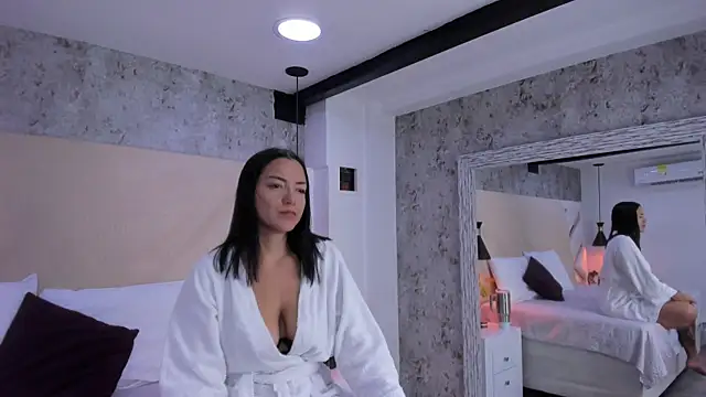 Megan-8 online show from November 14, 4:12 am