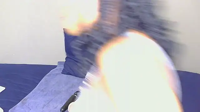 Serafynn online show from December 2, 8:11 pm