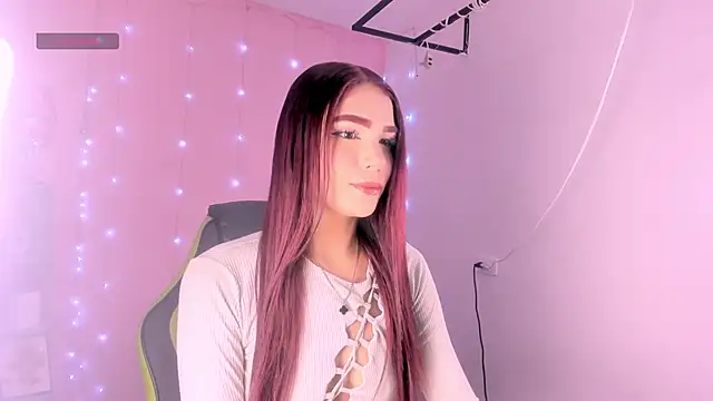 Snapshot of ashlysmith_01 chatting on September 22, 4:33 am ashlysmith 01 online show from September 22, 4:33 am