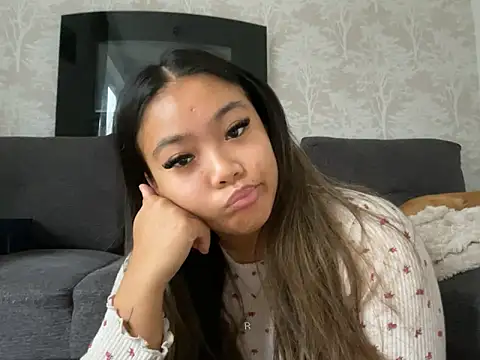 MissCherryyxox online show from September 28, 7:58 am