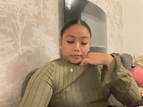 MissCherryyxox online show from September 25, 7:45 pm