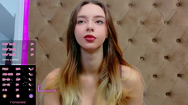 CoraVex online show from February 11, 3:52 am