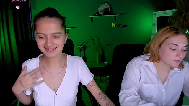 casey meow  online show from September 22, 1:09 pm