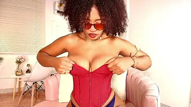 alessia moon1 online show from January 14, 12:10 pm