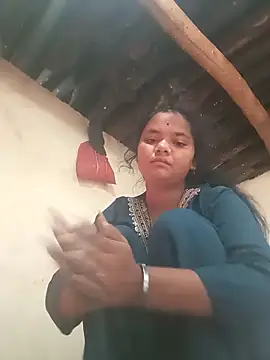 Hot Shredha online show from November 25, 2:25 am