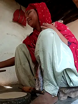 Hot Shredha online show from November 5, 3:23 am