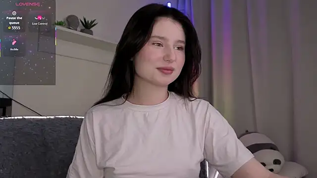  Lua   online show from April 21, 8:16 pm