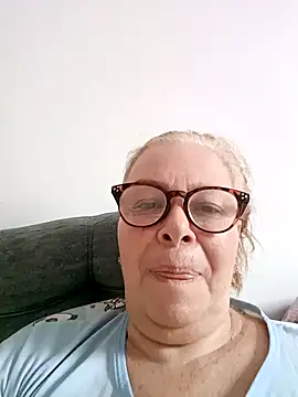 AvigaillRoll online show from September 16, 5:21 pm