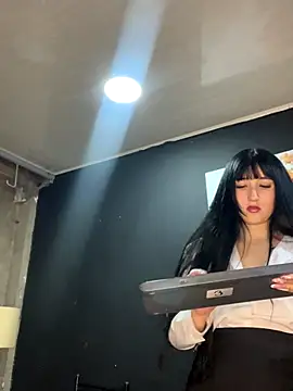 Snapshot of Daphnee-x chatting on September 29, 12:10 pm Daphnee-x online show from September 29, 12:10 pm