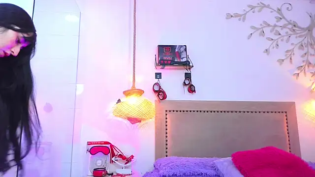 Snapshot of Daphnee-x chatting on September 25, 12:04 pm Daphnee-x online show from September 25, 12:04 pm