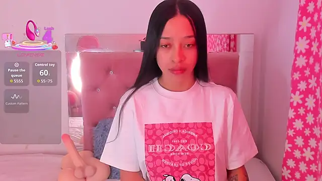 CatalinaBel online show from December 5, 6:09 pm