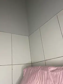 loirinhaaa online show from September 25, 9:12 pm