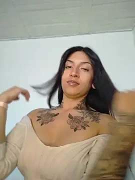 gabii hardy online show from May 27, 3:31 pm
