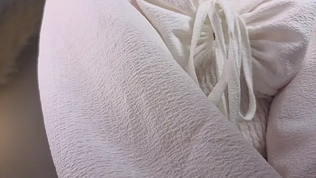 pienaple online show from September 29, 6:07 am