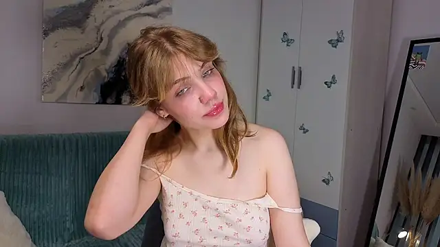 pienaple online show from September 20, 8:12 am