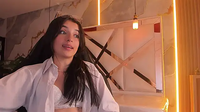 sophiadoll tf online show from February 12, 11:50 pm