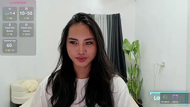 Divine Goddesss online show from April 22, 8:28 pm