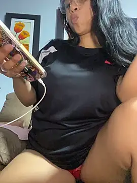 Snapshot of Rouus14 chatting on October 29, 9:13 am Rouus14 online show from October 29, 9:13 am