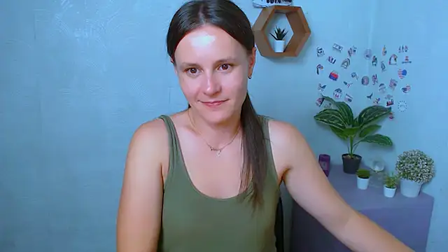 Snapshot of EvelinaMiss_ chatting on September 21, 2:05 pm EvelinaMiss online show from September 21, 2:05 pm