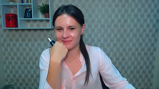 Snapshot of EvelinaMiss_ chatting on September 18, 1:42 pm EvelinaMiss online show from September 18, 1:42 pm