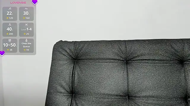 Cherrysweetyx online show from March 17, 1:26 pm