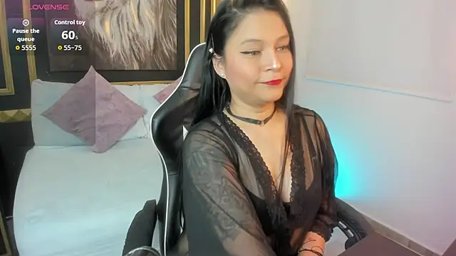 Snapshot of nare_celebi_ chatting on September 30, 7:30 pm nare celebi online show from September 30, 7:30 pm