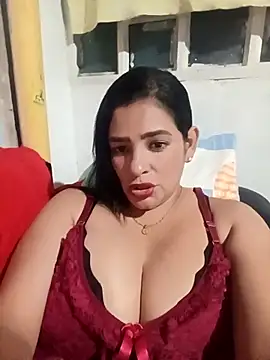 Snapshot of Hugueboobs_chantall_ chatting on September 23, 2:10 am Hugueboobs chantall online show from September 23, 2:10 am