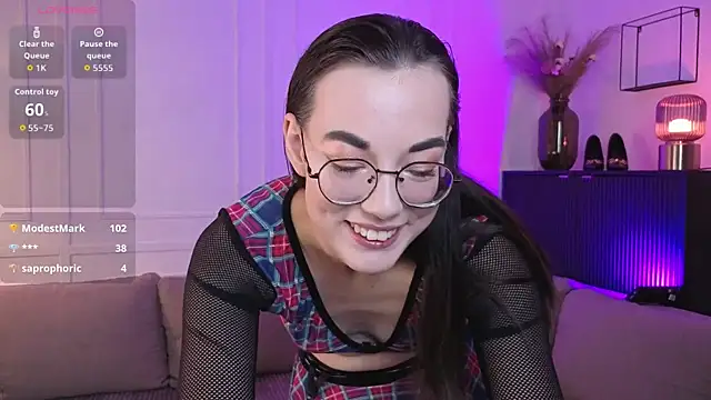 EmmaJakson online show from October 3, 3:50 pm