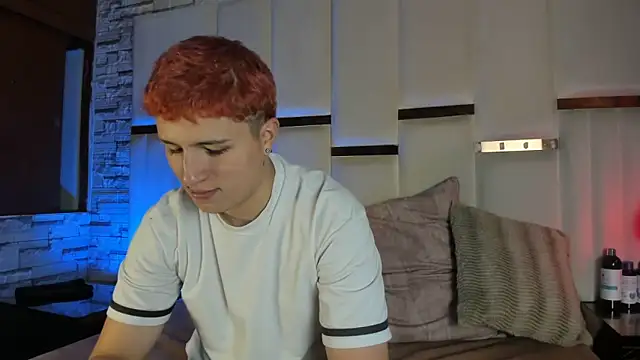 ANLLELOAndANGELA online show from March 27, 4:19 pm