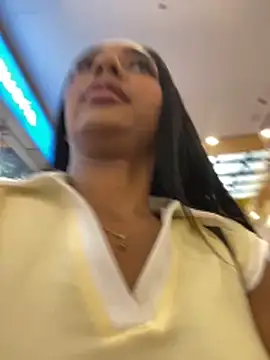 Savannahfisher online show from March 11, 9:50 pm