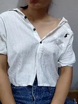 Snapshot of phuongxinhxan chatting on October 9, 1:15 pm phuongxinhxan online show from October 9, 1:15 pm
