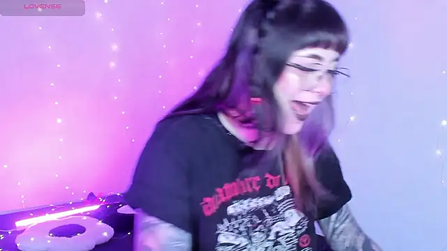 Hallucigenia  online show from March 2, 10:37 pm