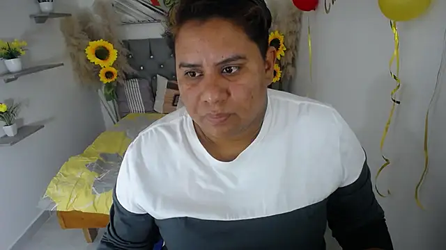 hotlesby valery online show from September 29, 12:32 pm