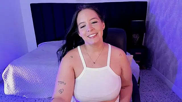 Snapshot of camiladuke7 chatting on September 26, 8:06 pm camiladuke7 online show from September 26, 8:06 pm