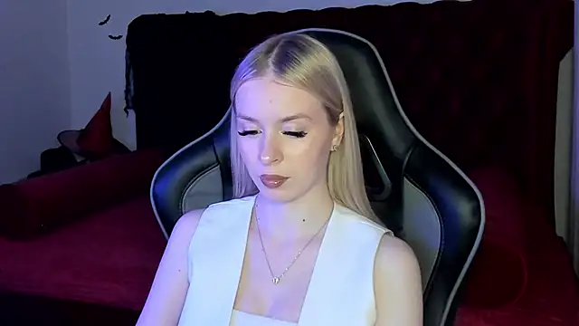 MiaGraces online show from November 6, 6:14 pm